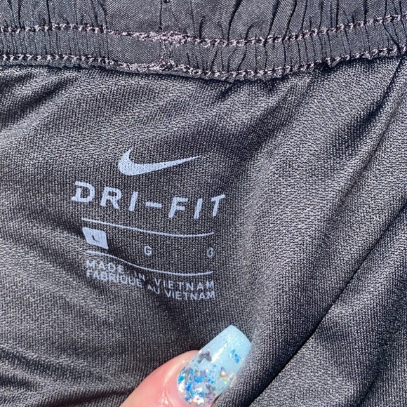 Shorts - Picture 2 of 2